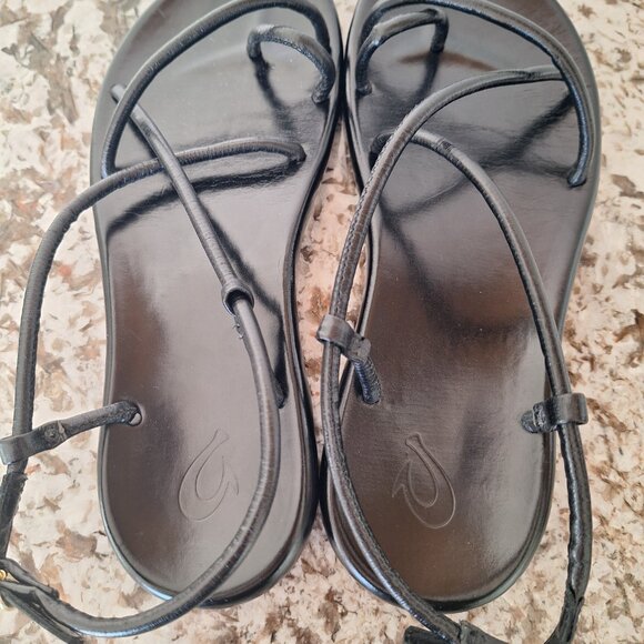 OluKai Black Women's Sandals - Picture 4 of 7
